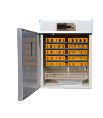 EFE 880 Çiftlik Kuluçka Makinesi